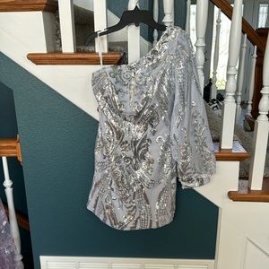 silver beautiful homecoming dress, never worn, one shoulder